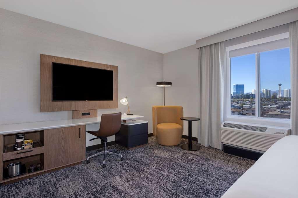 Doubletree By Hilton Las Vegas East Flamingo Rom bilde